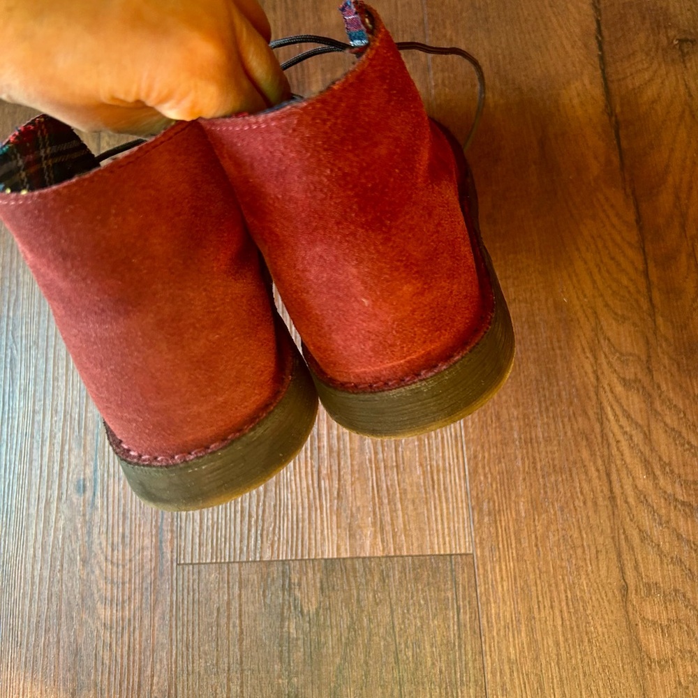 Daniele Alessandrini Men Red Suede Boots - Picture 4 of 7